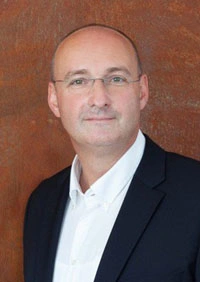 Portraitbild Sven Glier